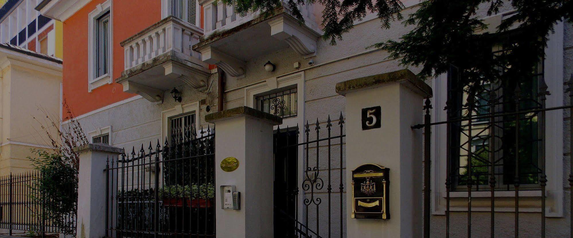 B&B Cesena5 Milán Exterior foto